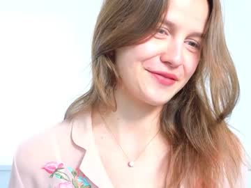girl cam all day eli_sun image #4610084