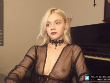 girl cam all day allotropp image #5659811