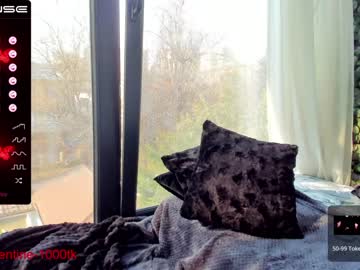 girl cam all day sassyt33n image #3745000