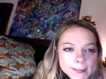 girl cam all day teddysky69 image #9660016