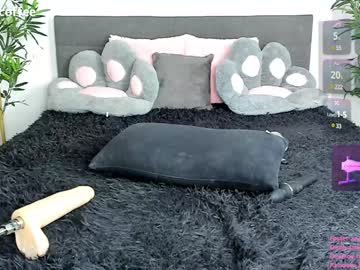 girl cam all day nesteacoffee image #8488832