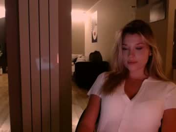 girl cam all day bitter_moon image #3935784