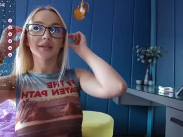girl cam all day kriss0leoo image #6985218