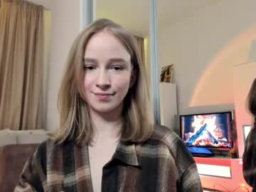 girl cam all day happiness_s image #5924265