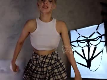 girl cam all day lesi_moonie image #7458640