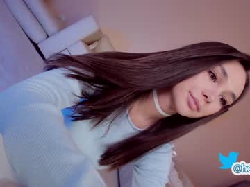girl cam all day hollyextra image #3138284