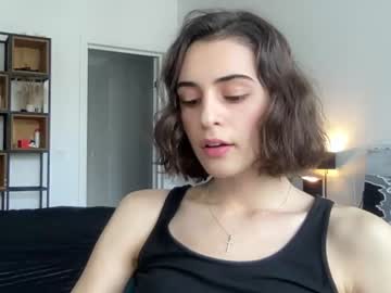 girl cam all day wonderland_stia image #5484428