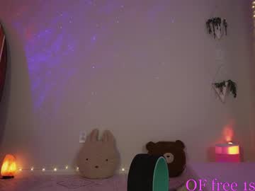 girl cam all day lucy_gooosey image #8098310