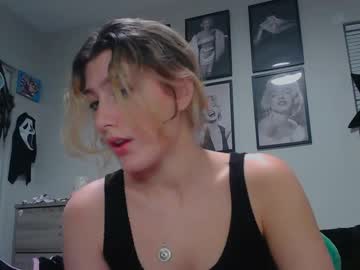 girl cam all day briadominick image #7945800