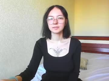 girl cam all day emily_lil_dark image #3034866
