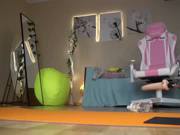 girl cam all day queenelia image #7080439