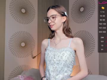 girl cam all day happiness_call image #4875863