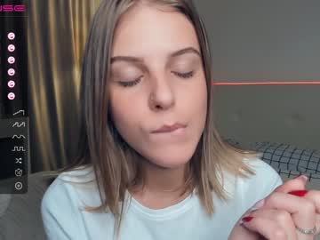 girl cam all day erline_may image #6629343