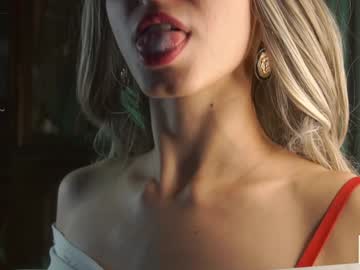 girl cam all day checkmypeach image #7895810