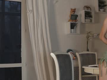 girl cam all day neferpita image #8393842