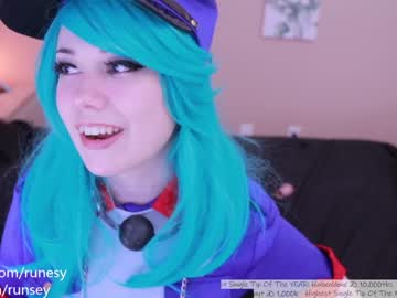 girl cam all day runesy image #1994360
