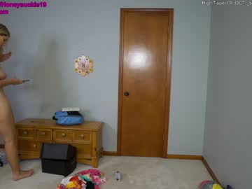 girl cam all day 19honeysuckle image #2968433