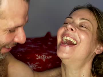 couple cam all day davids_angelsxxx image #5979535