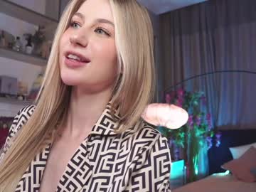 girl cam all day _icecrystal image #8014292