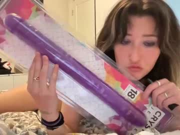 girl cam all day sluttylilsister image #4184675