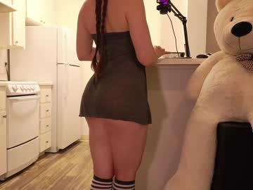 girl cam all day 007movie image #9587858
