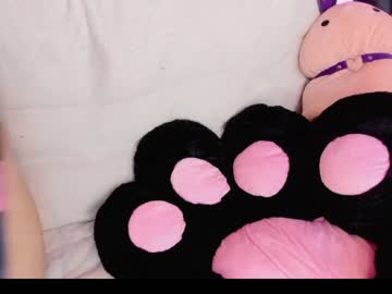 girl cam all day nebamazee image #3534064