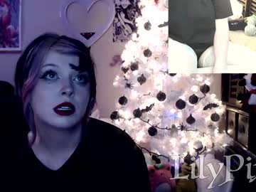 girl cam all day lilypixel image #3372063