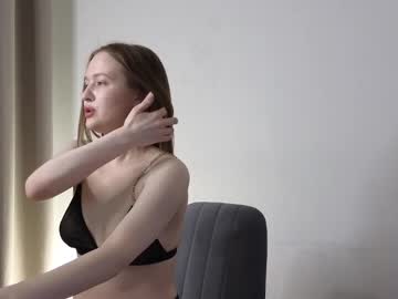 girl cam all day nuryburury image #9084971