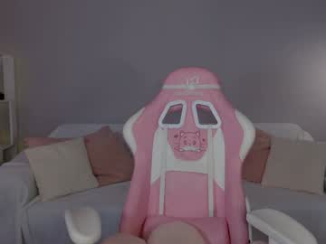 girl cam all day leahsthetics image #9696399