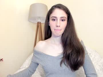 girl cam all day snowww_white image #4919325