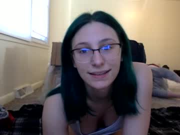 girl cam all day kissablekitt image #1256976
