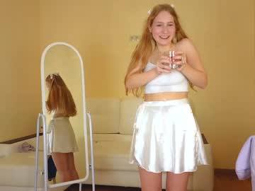 girl cam all day annikie image #5775175