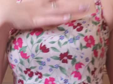 girl cam all day chroniclove image #8331588