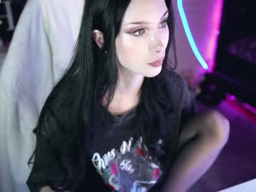 girl cam all day uindi image #7932168