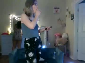 girl cam all day xfunnybunny image #3399964