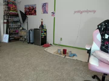 girl cam all day pr3ttyp1nkpussy image #2656999