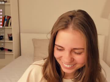 girl cam all day junebragga image #2165615