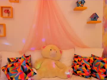 girl cam all day elisa_oliver image #423083