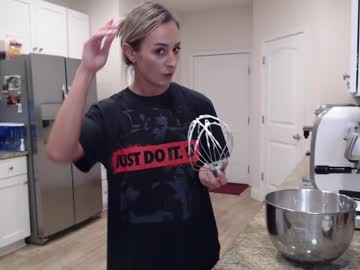 girl cam all day holihurricane image #9165253