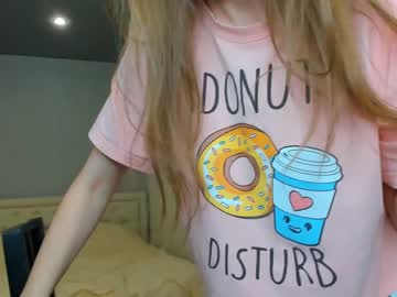 girl cam all day elizabeth_wong image #13208