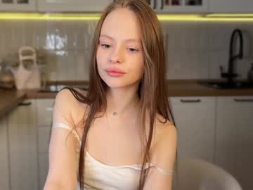 girl cam all day tweety_doing_sweety image #8358350
