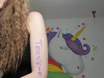 girl cam all day dora_dds image #467683