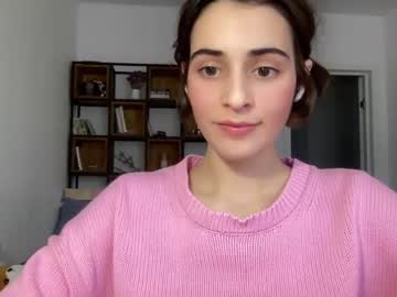 girl cam all day wonderland_stia image #5772837