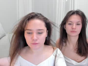 girl cam all day lucky_peach image #8490439