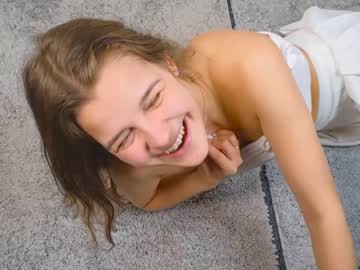 girl cam all day eli_sun image #4116275