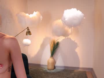 girl cam all day lily_devi image #2297021