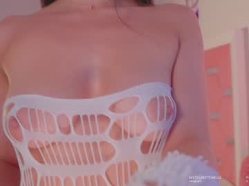 girl cam all day nicolle_mitchelle image #8309617