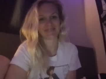 girl cam all day eveandtheforbiddenfruit image #6843223