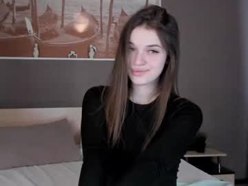 girl cam all day sof1a_shy image #3542810