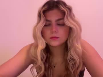 girl cam all day kateevanss image #9136408